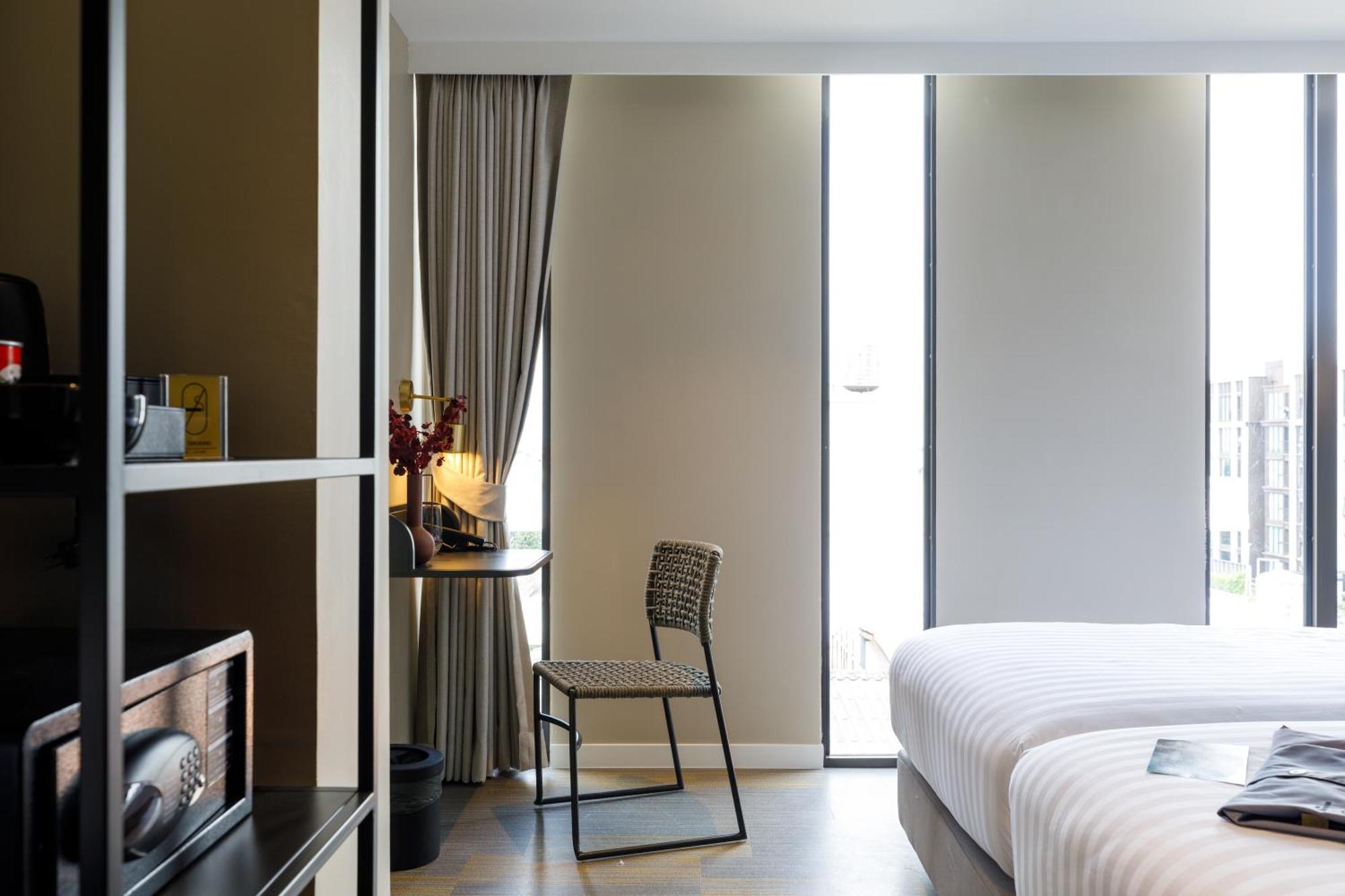 Benjarong Hotel Bangkok Kültér fotó