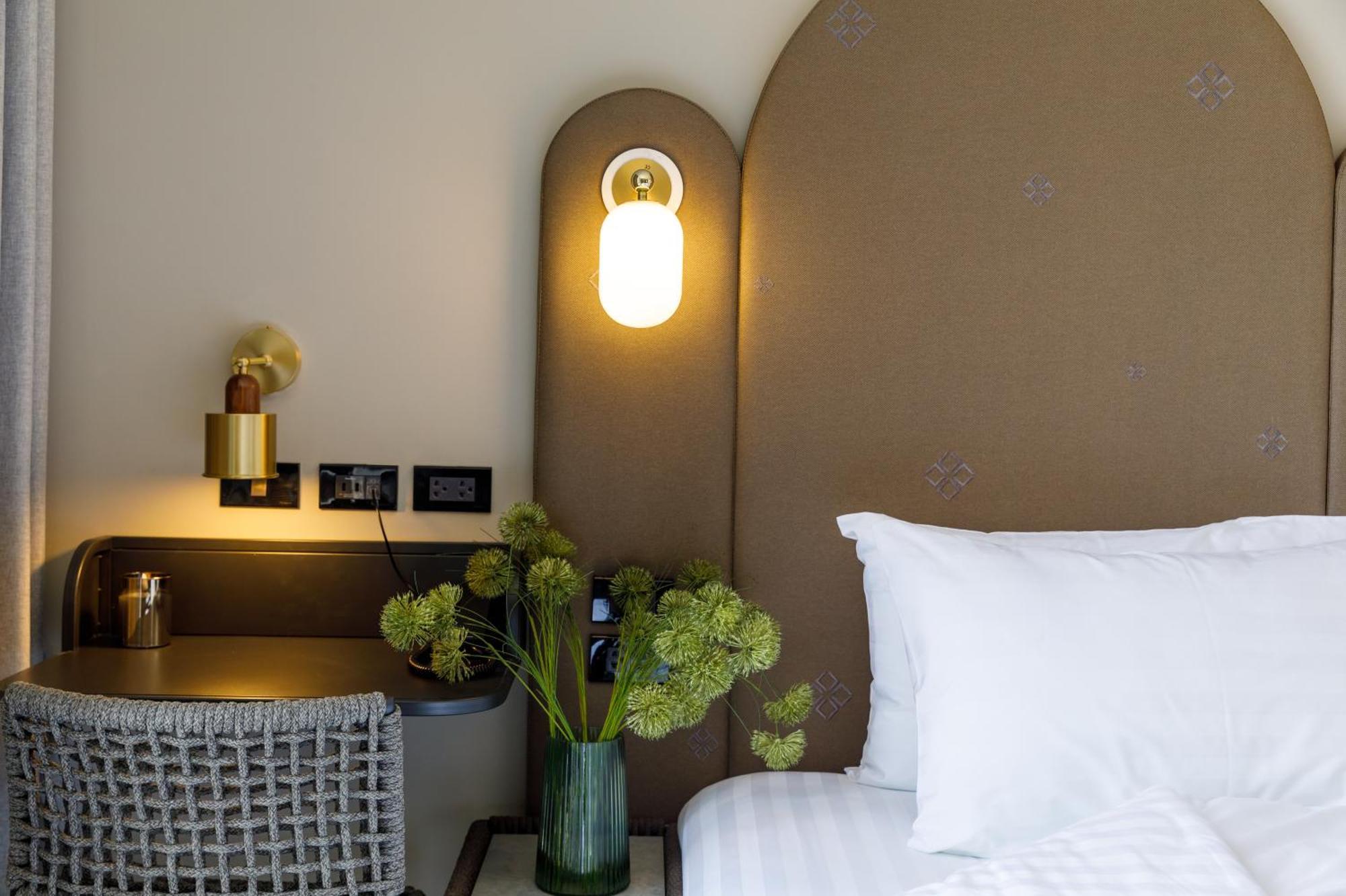 Benjarong Hotel Bangkok Kültér fotó