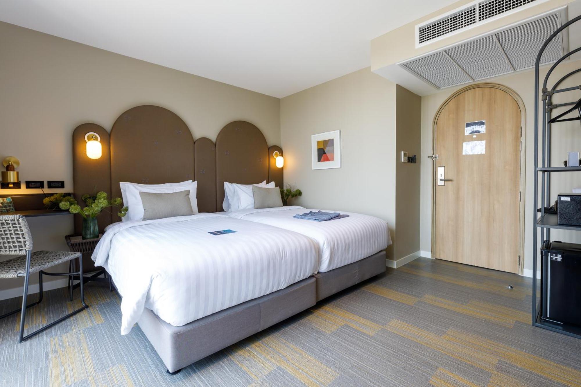 Benjarong Hotel Bangkok Kültér fotó