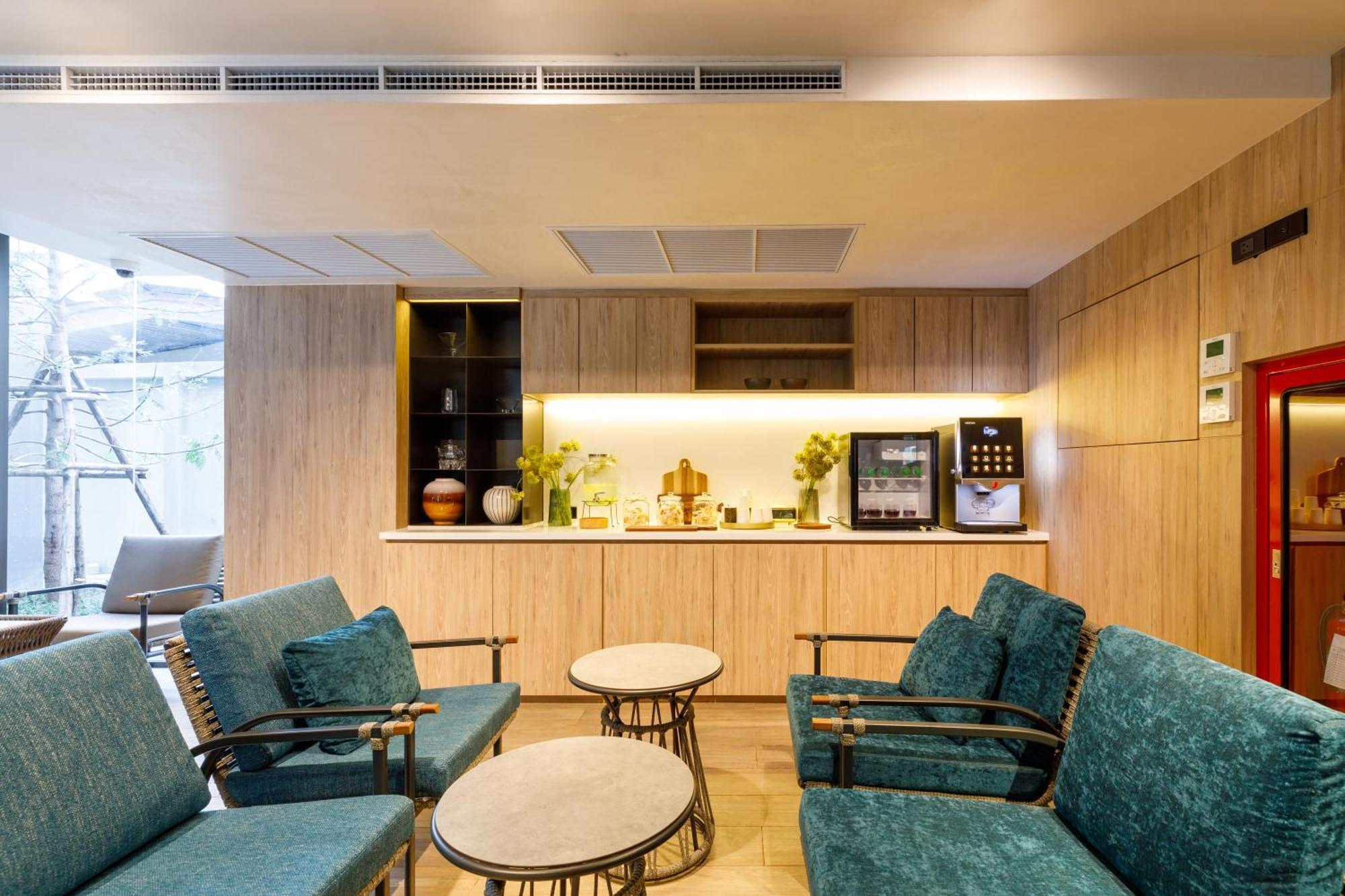 Benjarong Hotel Bangkok Kültér fotó