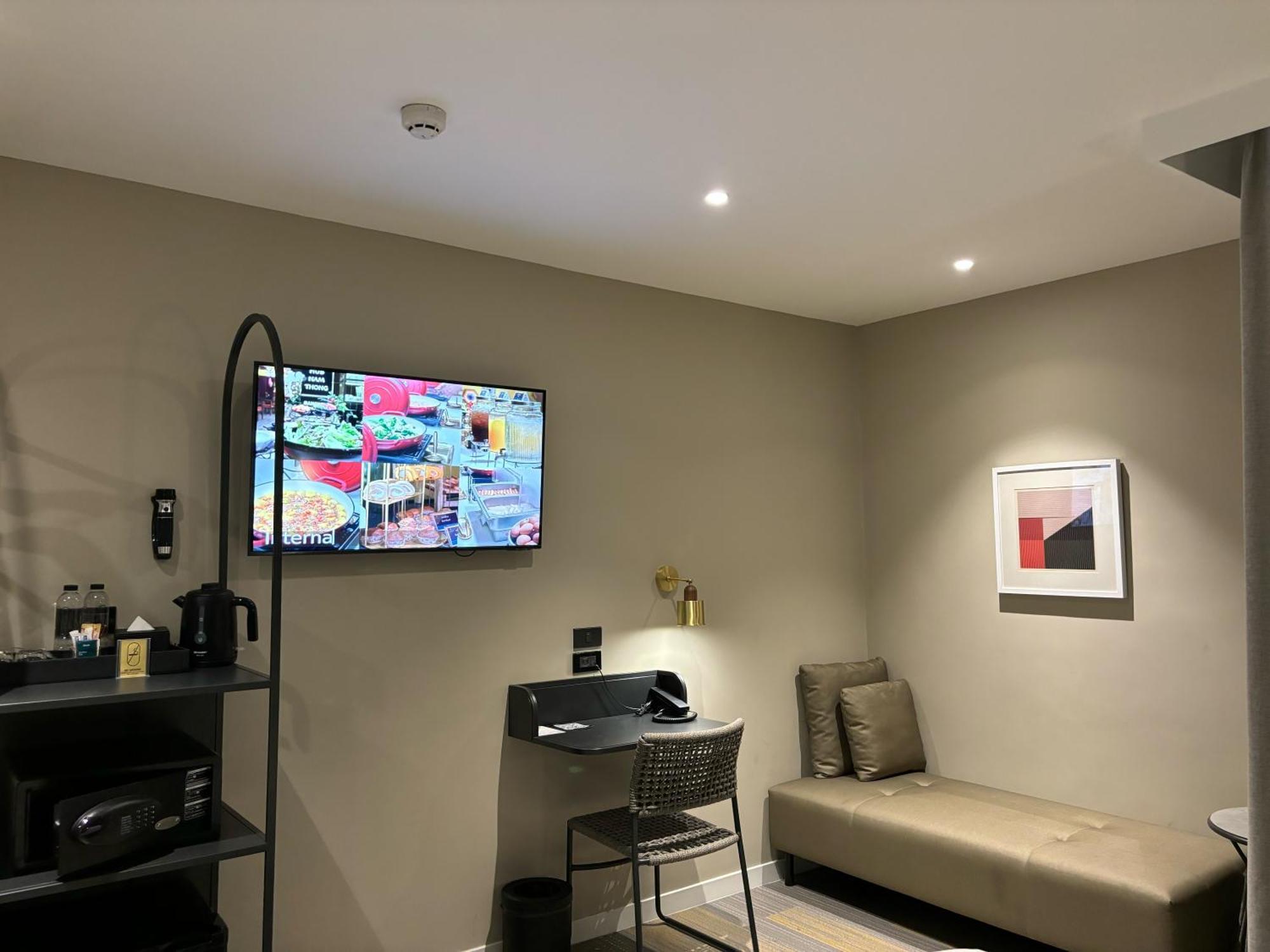 Benjarong Hotel Bangkok Kültér fotó